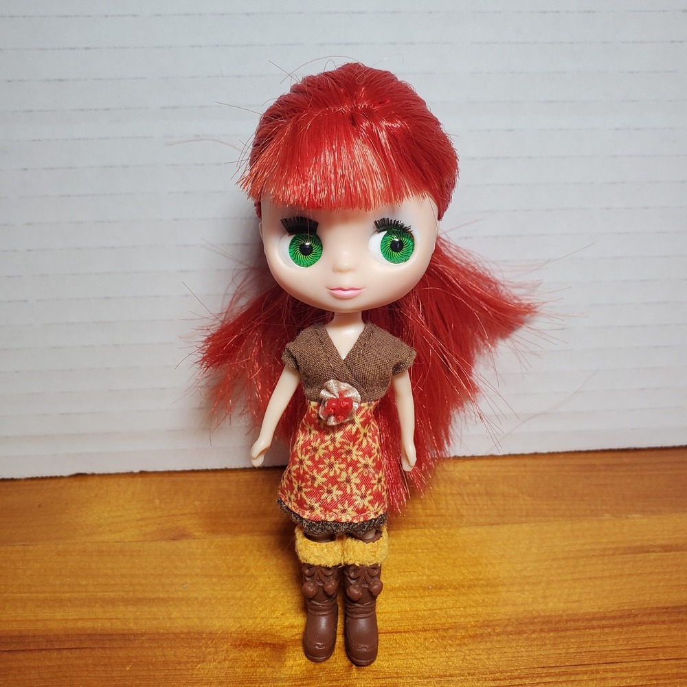 Littlest Pet Shop LPS Blythe Doll‎ Autumn Glam #B6 RARE Red Hair Green Eyes 4.5"